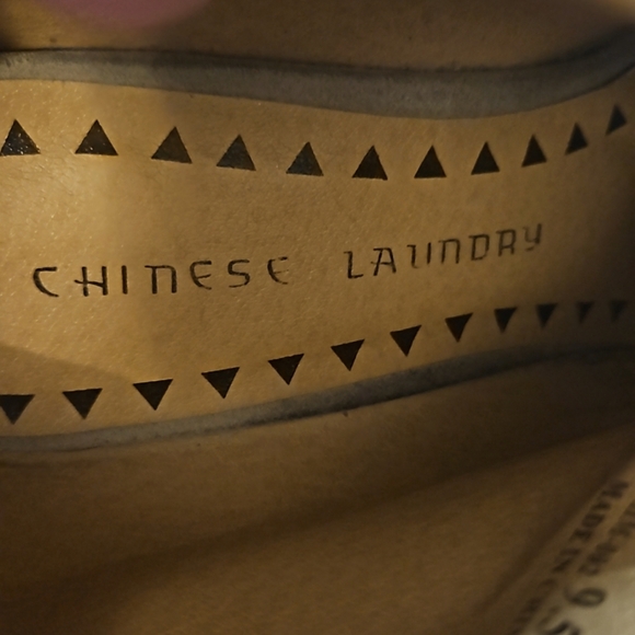 Chinese Laundry Suede Open Back Boots Booties - Picture 6 of 9